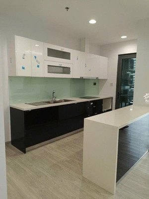 bán căn góc 3pn 2vs tầng trung giá tốt chung cư one 18 ngọc lâm