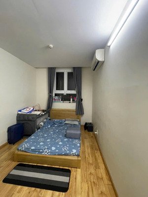cần bán gấp căn hộ chung cư hiệp thành city giá rẻ đầy đủ nội thất cao cấp