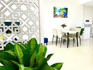 bán căn hộ 130m2, 3pn, 2wc tại chung cư goldora plaza, giá 5,2 tỷ lh 