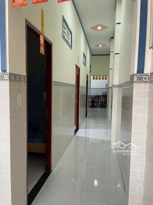hạ mạnh tay bán nhanh trong tháng 3,6 tỷ