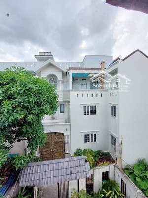 biệt phủ mini 4 tầng hồ học lãm chỉ 6 tỷ