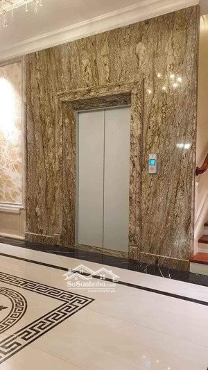 tôi cho thuê nhà dt 98m2* 5t- 27 triệu, nhà lô góc, mới. trung hòa; kinh doanh, văn phòng, nhà hàng