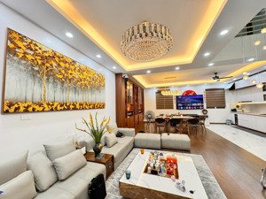 bán nhà phân lô kim đồng, căn góc, vỉa hè, ô tô tránh, kinh doanh, dt 62m giá 21 tỷ.