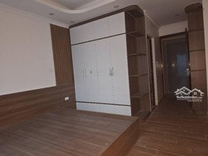 bán nhà cầu diễn-6 tầng thang máy - 20m ra ngỗ thông ôtô tránh - cực hiếm