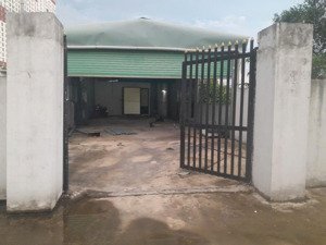 cho thuê nhà kho đường vĩnh phú 2, bình dương, cách cổng chào bình dương 500m