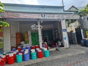 chủ ngộp cần ra gấp dãy trọ thu nhập tháng/8tr dt 147m2 gồm 1 kiot 4 phòng đường lên văn tiên shr