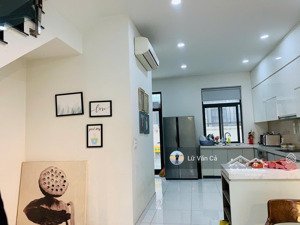 nhà phố cho thuê full nội thất 30 triệu, liên hệ 