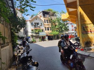 bán nhà phố cát linh, trịnh hoài đức, đống đa, ô tô tránh, kinh doanh sầm uất. 40m2 - 14 tỷ