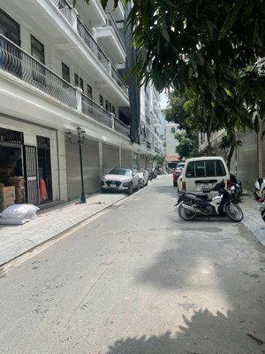 bán nhà liền kề phân lô ô tô tránh vỉa hè rộng kinh doanh đỉnh - dòng tiền - 46m2 giá 17.9 tỷ