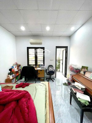 kim ngưu ngõ thông 2 thoáng full nội thất 5.5 tỷ 