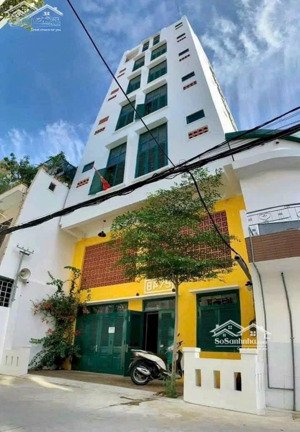 bán khách sạn 20 tỷ gần biển nha trang, khu vực đường pasteur, phường xương huân. kinh doanh tốt