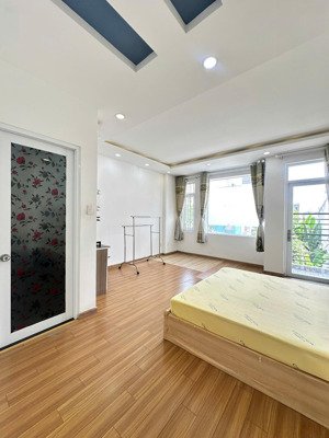 cho thuê cc mini siêu hot 30m2, 5,7tr ở hoàng quốc việt, q7, gần pmh, kcx, cầu phú mỹ, nbè, lotte