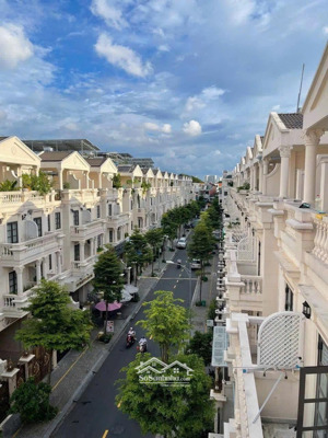 nhà phố cityland park hills p10 gò vấp, 5x20m xd 1 hầm + 4 tầng, hoàn thiện có thang máy, giá 22 tỷ