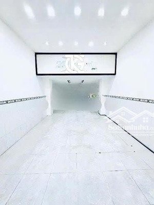 cho thuê nhà mặt tiền đường 3/2, p.14, q.10 giá 40tr