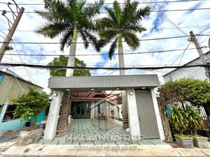 nhà đẹp sân vườn - 1419 lê văn lương, phước kiển, nhà bè