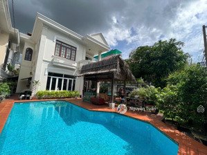 biệt thự hồ bơi siêu đẹp đường đặng hữu phổ - thảo điền -q2