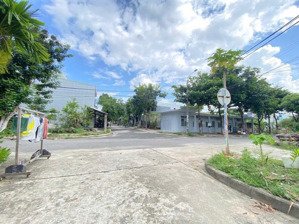 siêu phẩm hàm trung 7- đường 10m kẹp lối thoát hiểm-ngang 5,7m giá cực mềm