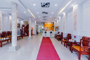 toà hotel v.i.p trung tâm hn - 9 tầng 67 phòng - dòng tiền 370tr/tháng thu net - pháp lý chuẩn