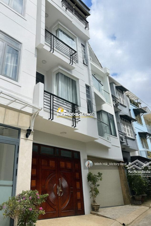 bán nhà mặt tiền đường kqh tô hiến thành,p3 ( phường xuân hương ). cửa ngõ vào tp. đà lạt