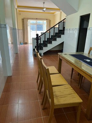 cho thuê nhà đẹp, 3pn + 2wc, 80m2, giá 8,5 triệu tại nguyễn duy trinh, thủ đức