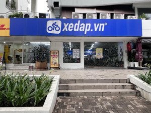 cho thuê shop mặt tiền đường nguyễn đức cảnh, trung tâm phú mỹ hưng vị trí đẹp, ngang 11m dài 13m