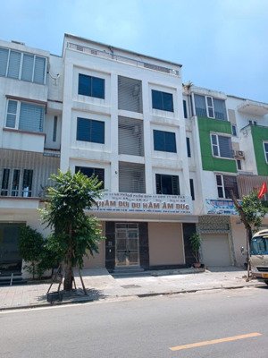 cho thuê nhà liền kề kđt văn phú, hà đông 75m2, 5 tầng, mặt tiền 10m, đh, nl đầy đủ, giá chỉ 18tr