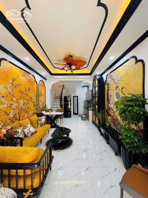 bán nhà dương văn bé-5 tầng-15m ô tô-sát phố. giá nhỉnh 7 tỷ