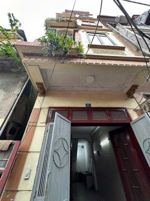 cần bán gấp nhà ngô quyền - la khê 5 tầng oto đỗ cửa, 35m2 giá chỉ 6,8 tỷ