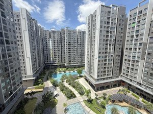 cho thuê 2pn view nội khu giá 6.5 triệu/th, sẵn máy giặt, rèm giàn phơi, chung cư westgate