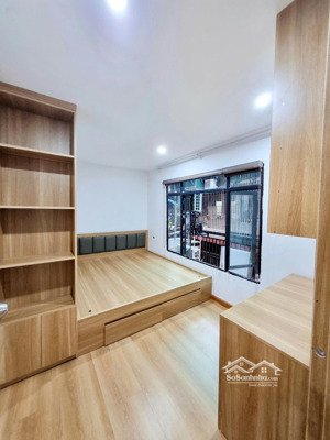 siêu phẩm mặt phố phương mai - trung tâm đống đa, chỉ 4.55 tỷ, 3 ngủ rất thoáng sáng đẹp