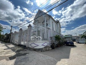 nhà biệt thự gần làng đại học quốc gia phường đông hòa tp dĩ an