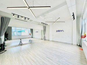 cho thuê sàn vp yoga, studio, dance giá rẻ nhất đống đa