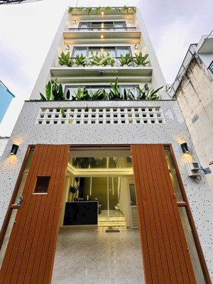 chú hiếu bán nhà đường oto ở tô hiến thành-p14-q10 đang cho thuê 20tr/th. giá 3tỷ4/83,6m2 gần đhbk