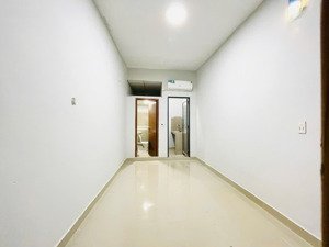 phòng trọ q3 cho thuê ngay bàn cờ [ thang máy ] gần chợ ẩm thực hồ thị kỷ , nguyễn thượng hiền