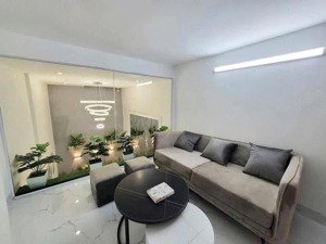 siêu kinh doanh văn quán, hà đông 48m2, 4 tầng, giá 13.9 tỷ, ô tô tránh, mặt phố.