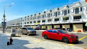 bán shophouse 3pn, 3wc tại thăng long central city, 2,8 tỷ, 80m2