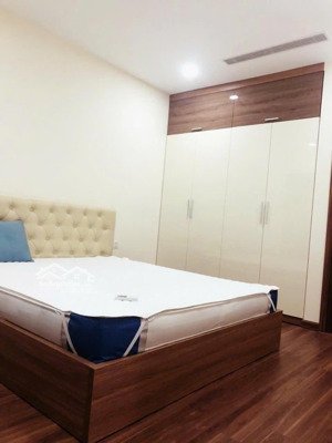 cho thuê căn hộ chung cư 2pn, 82m2, 17,5 triệu tại golden park tower, yên hòa, cầu giấy, hà nội