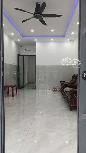 bán nhà mặt tiền hoàng hoa thám, p. lộc thọ, nha trang, thế đất vuông vức, sổ đã hoàn công