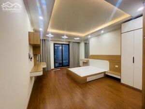 Siêu hiếm! 9,98 tỷ sở hữu ngay nhà 7 tầng 40m2 - full nội thất - 10m ra phố Hoàng Quốc Việt, Nghĩa Tân.