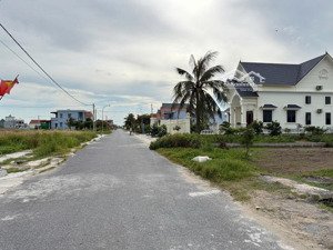 chính chủ bán 105m2 đất biển giao phong quất lâm nam định, giá chỉ 1.25 tỷ. lh 