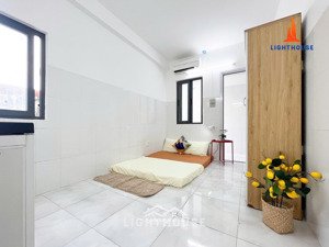 căn hộ full nội thất ngay bùi đình túy, gần ngã tư hàng xanh