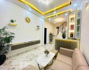 bán nhà mặt tiền kinh doanh trần hưng đạo phường cầu kho quận 1, dt: 4x20m, 3l st, giá 30 tỷ