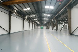 cho thuê xưởng ngoài kcn quế võ. dt 1000 m2 - 2000 m2 - 4500 m2. xưởng cao. đường cont. giá 60 k/m2