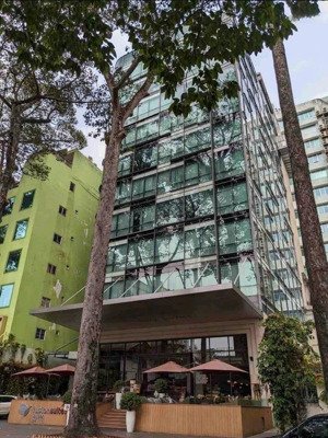 toà nhà văn phòng phố lý thường kiệt q11 khan hiếm 14.6x20.75m hầm 8t gần 2000m2 sàn giá 180tỷ tl