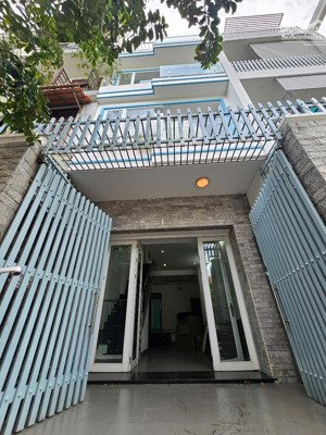 cho thuê nhà mặt tiền đường 28, phường an phú, quận 2