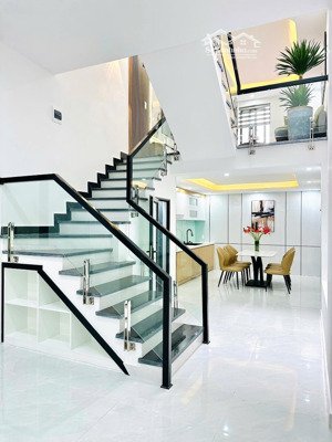 nhà đẹp oto đỗ cửa ngay đối diện aeon mall - thiên lôi - hp