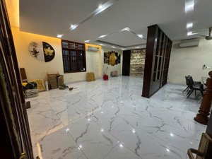 cho thuê biệt thự 8pn, 6wc, 175m2 tại nguyễn xiển, 63 triệu vnd