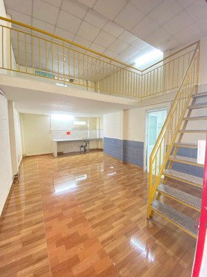 phòng có gác, 50m2, full nội thất ngay phạm văn đồng, gò vấp