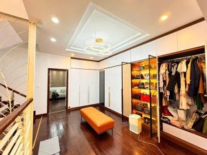 bán nhà tây sơn - thái hà, 38m² x 5t, 3 ngủ, ô tô đỗ sát cổng, nhà mới full nt ở ngay