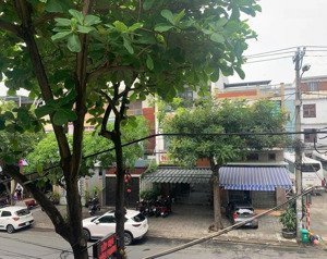 cần bán nhà 2.5 tầng đường 10m5 huỳnh tấn phát - hoà cường bắc - hải châu ( đoạn sầm uất)